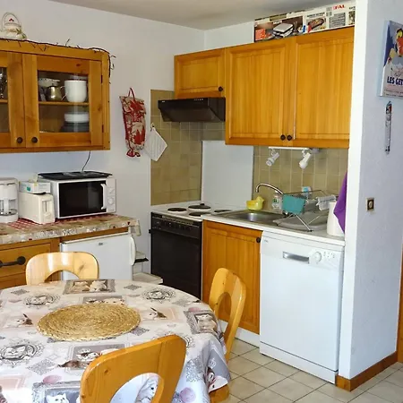 Les Gets: 2 Pieces Pour 4 Pers. - Confortable, Wifi, Garage, Proche Telepherique Et Commerces - Fr-1-802-75 Lägenhet